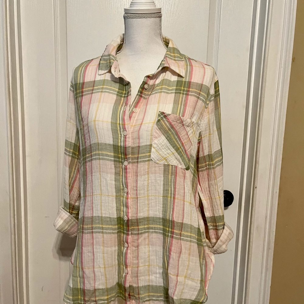 Women’s spring plaid top